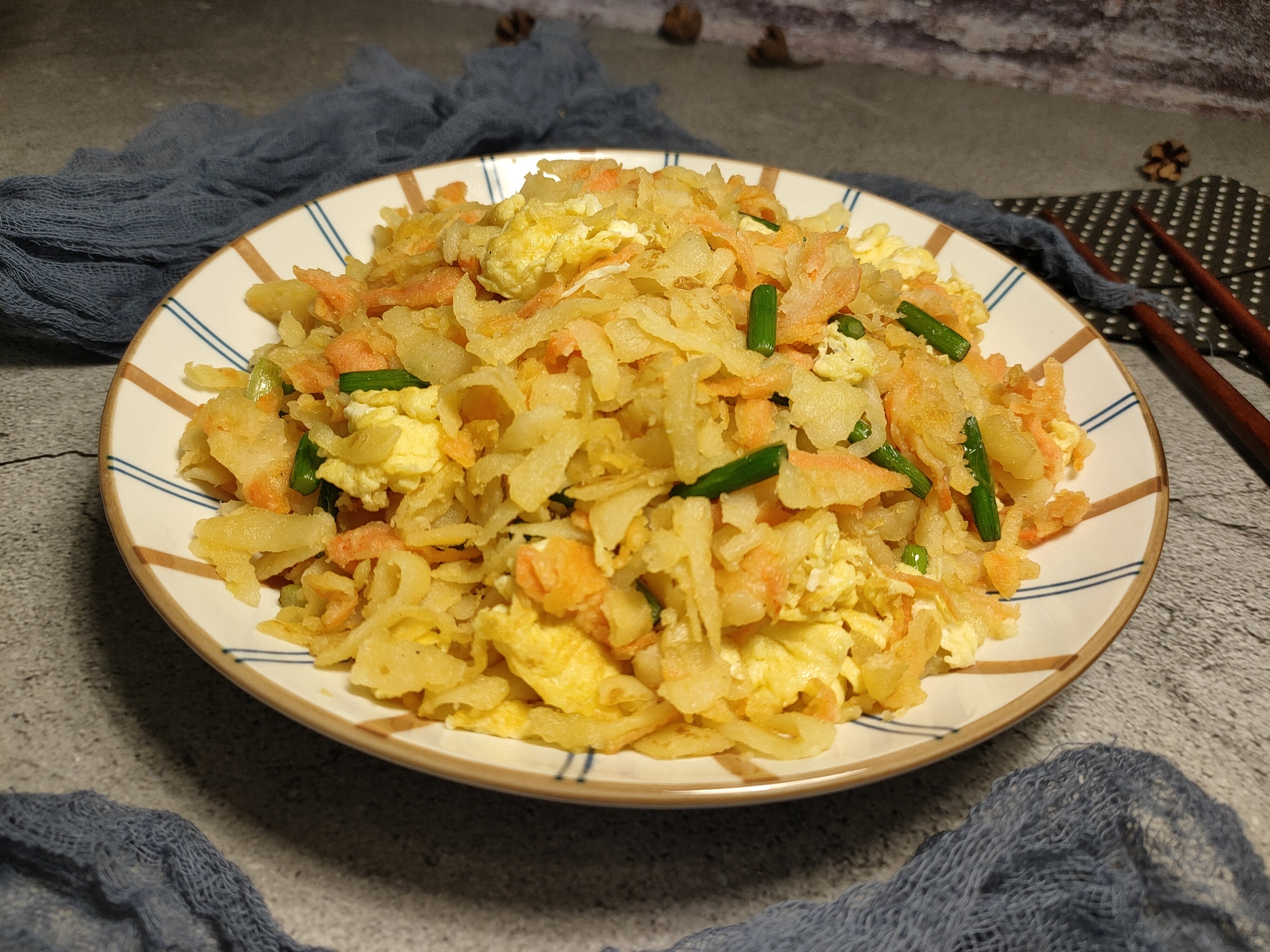 烂土豆_土豆烂了有一股恶臭味有毒吗_土豆烂了切掉可以吃吗