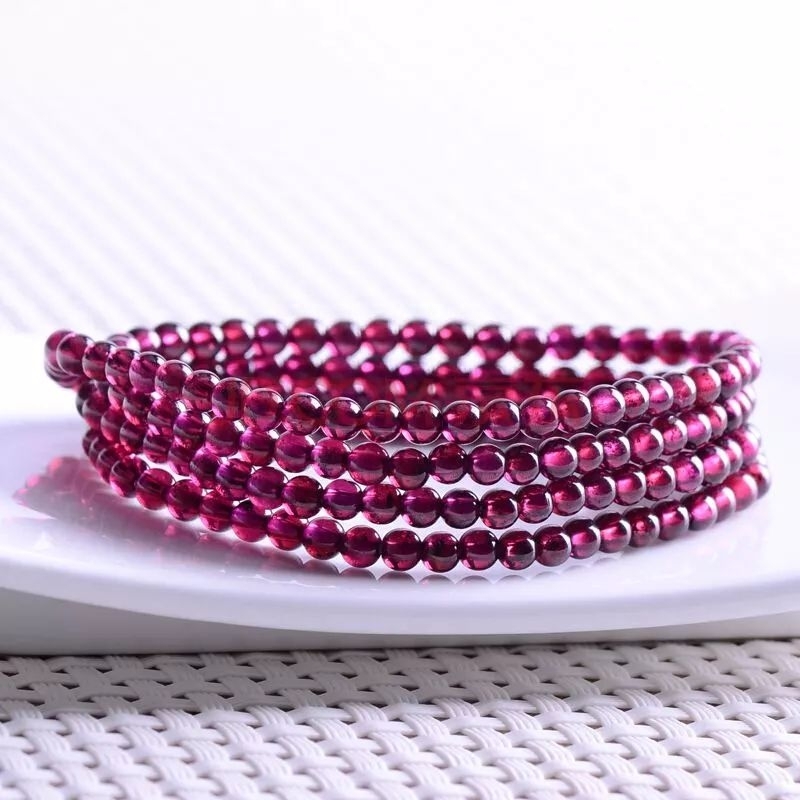 石榴石手链的价格_石榴石千万不能乱戴_石榴石