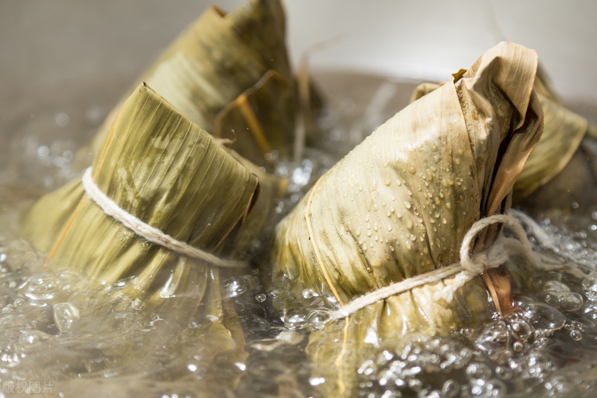 粽子熟煮多长时间能煮熟_熟粽子煮多久_粽子熟煮多久可以吃