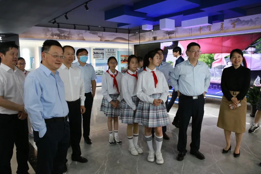 上海基础教育-上海深化推进教学数字化转型，赋能基础教育优质均衡发展