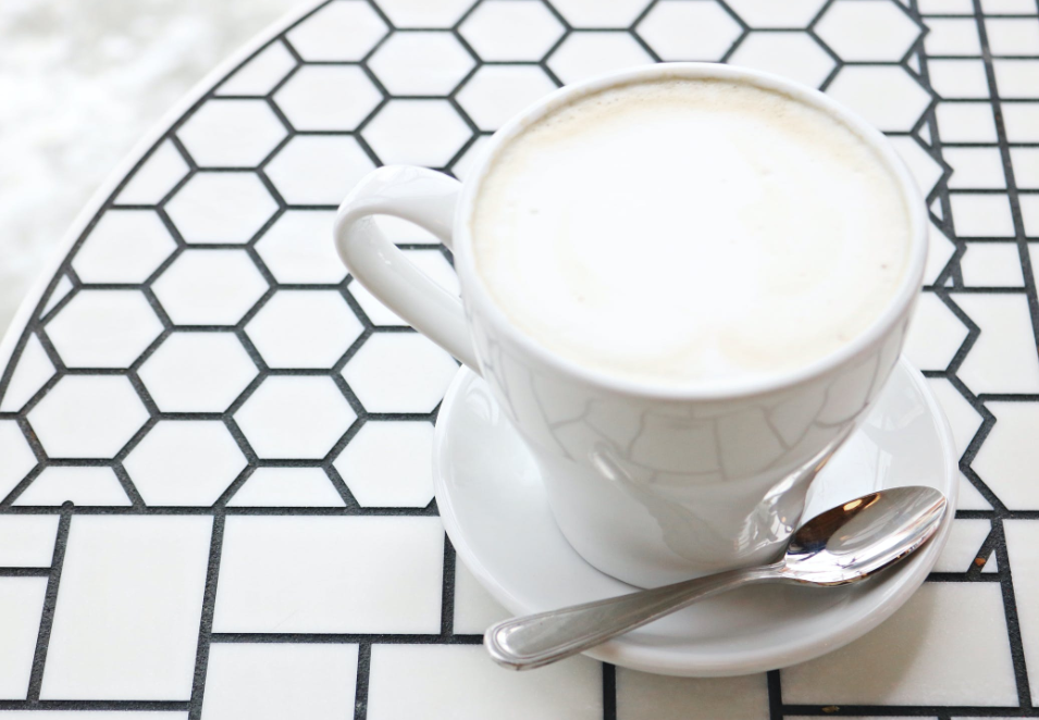 奶全脂型是什么意思_奶全脂和低脂有什么区别_全脂奶