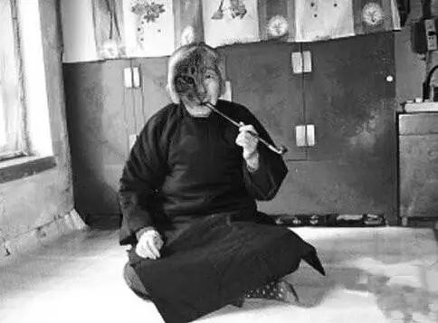 哈尔滨猫脸老太太_哈尔滨猫脸老太太事件_老太太哈尔滨猫脸事件