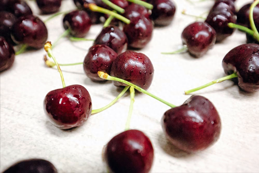 黄樱桃多少钱一斤_黄樱桃图片_黄樱桃