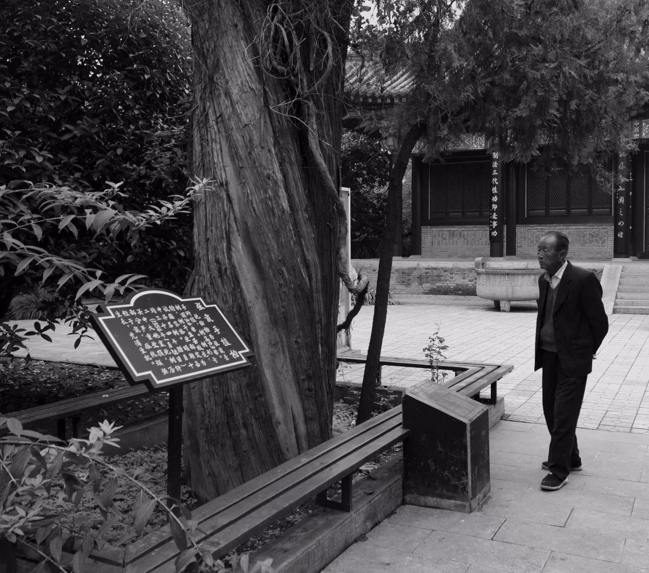 事迹生平范仲淹简介50字_范仲淹简介及生平事迹_事迹生平范仲淹简介20字