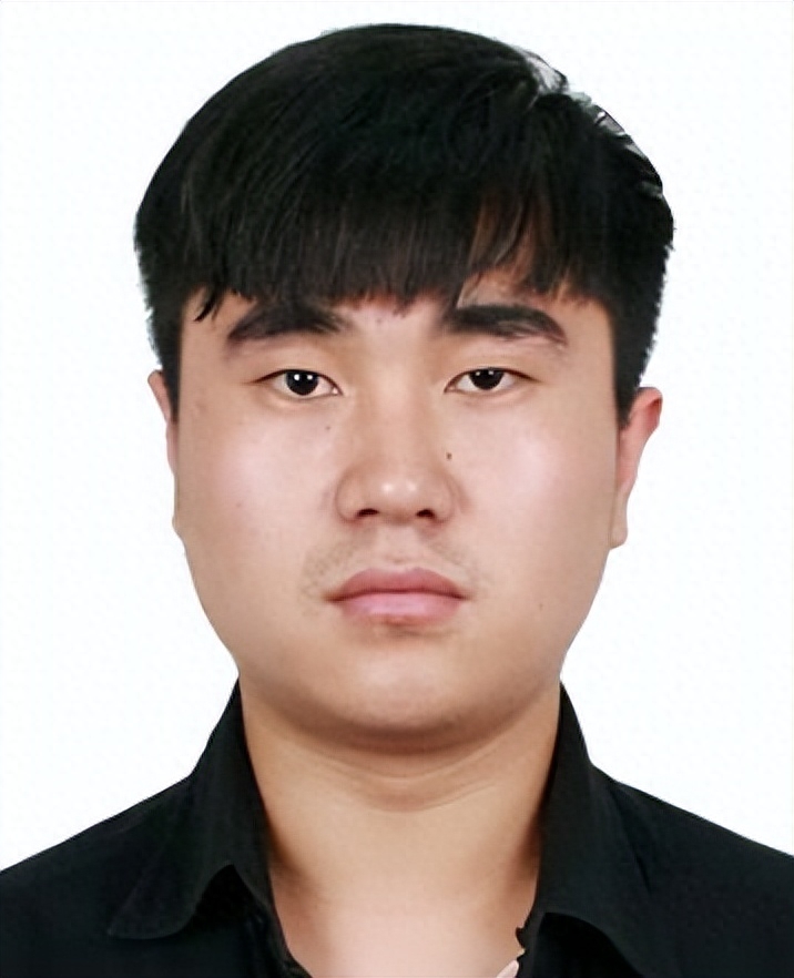 421127是哪的身份证_身份证421127_身份证是412726