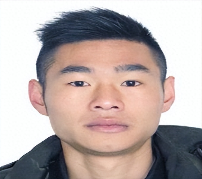 421127是哪的身份证_身份证421127_身份证是412726