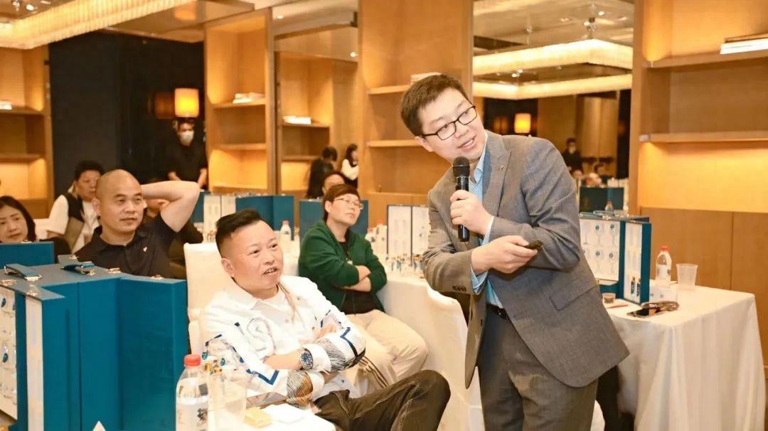 品鉴酒价格表_品鉴酒_品鉴酒53度酱香型多少钱