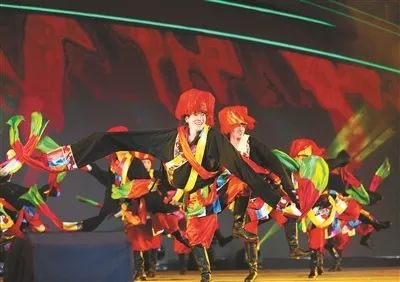 四川少数民族-四川省第八届少数民族艺术节在宜宾开幕