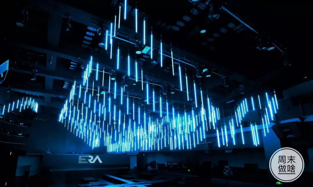 太空飞船手抄报_太空飞船图片_太空飞船