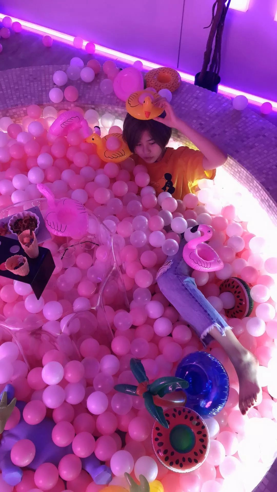 太空飞船手抄报_太空飞船图片_太空飞船