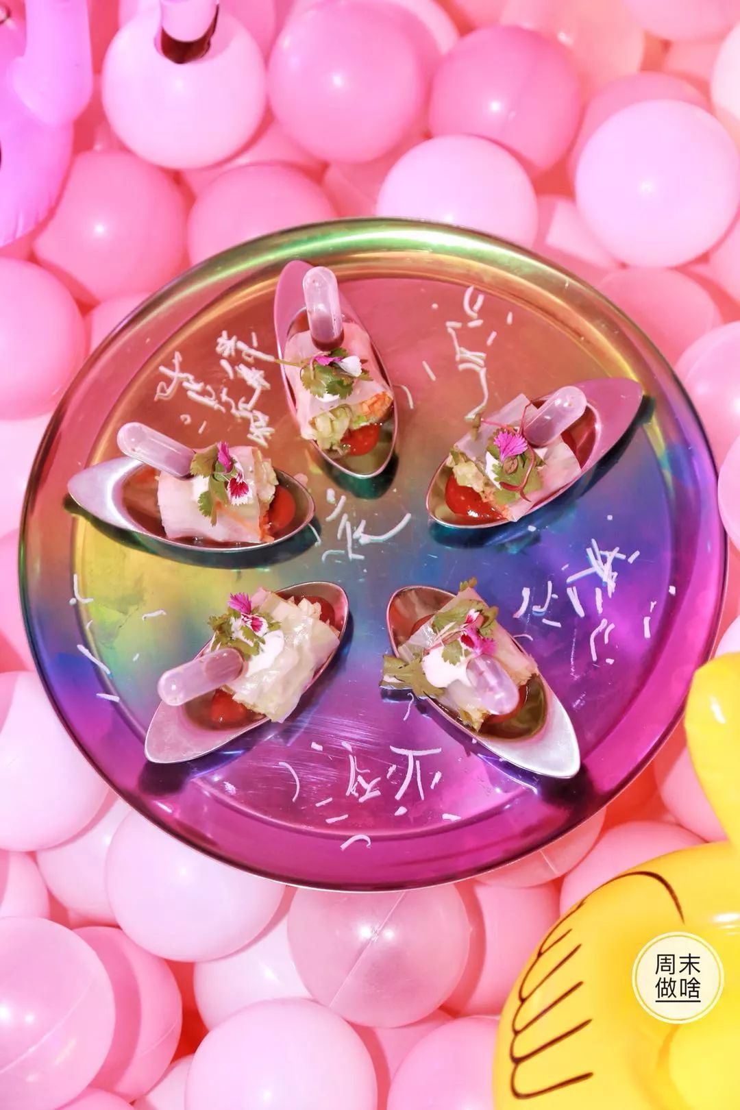 太空飞船_太空飞船图片_太空飞船手抄报