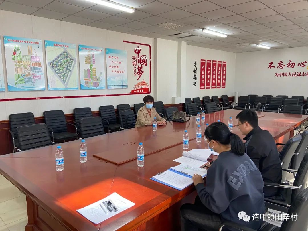 树家庭成员手抄报英语_树家庭养_家庭树