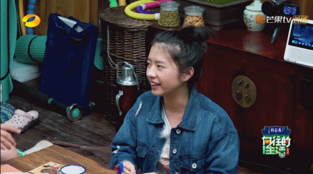 何蓝逗整容前的照片_何蓝逗搞笑视频_何蓝逗