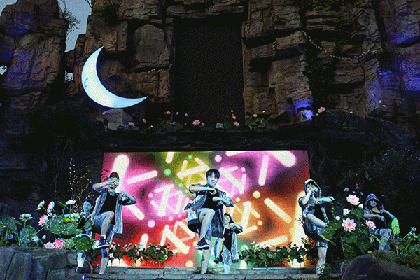 杭州宋城好玩吗_杭州宋城游玩_杭州宋城必玩景点