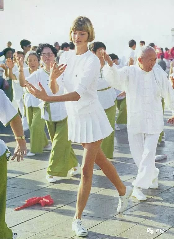 超模什么意思游戏_超模的全称_超模是什么意思