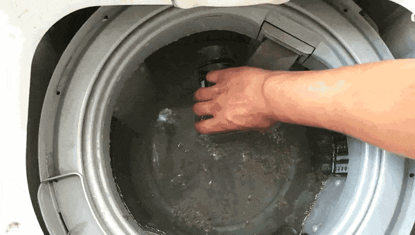 洗衣凝珠滚筒机建议用洗衣液吗_滚筒洗衣机不建议用洗衣凝珠_洗衣凝珠滚筒机建议用吗