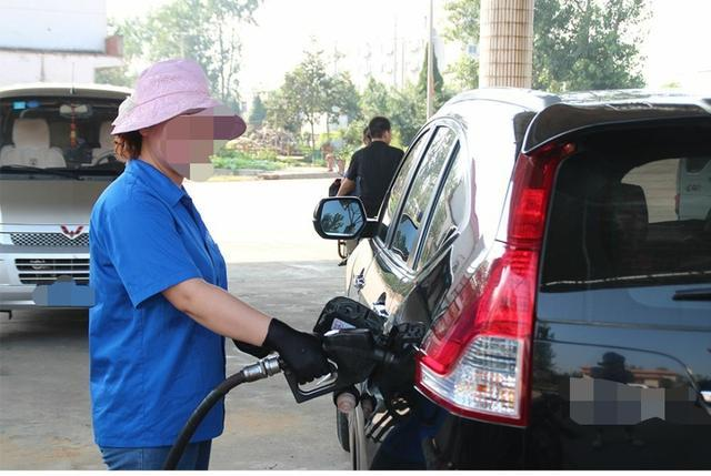 乙醇属于啥_乙醇是不是_乙醇是什么东西