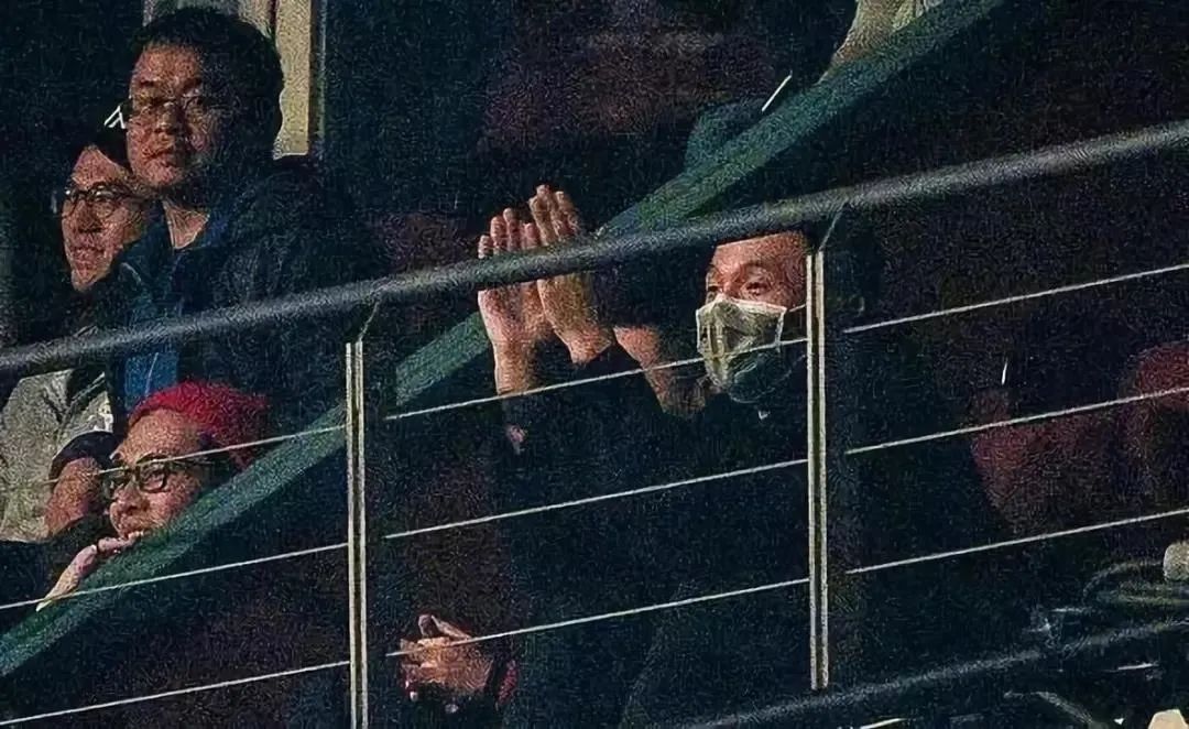 异地恋的一首歌_异地恋的歌词_异地恋歌词