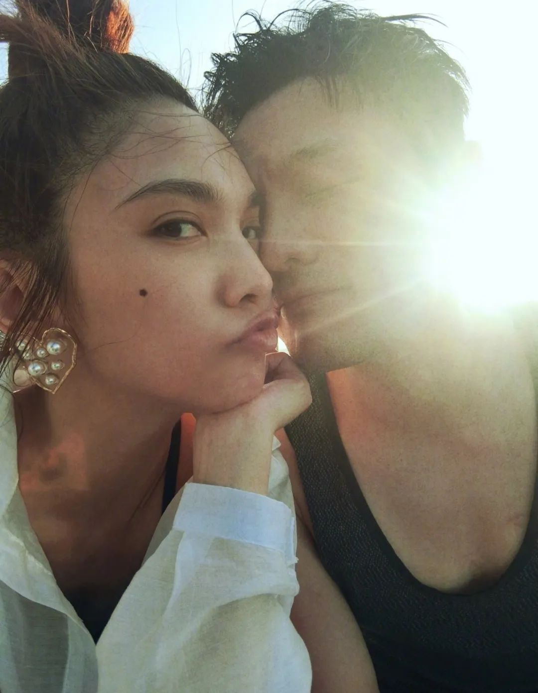 异地恋的歌词_异地恋的一首歌_异地恋歌词