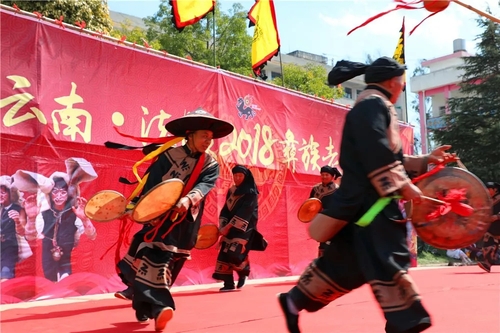 鼓笙吹簧怎么解释_吹笙鼓簧下一句_吹笙鼓簧的意思是什么