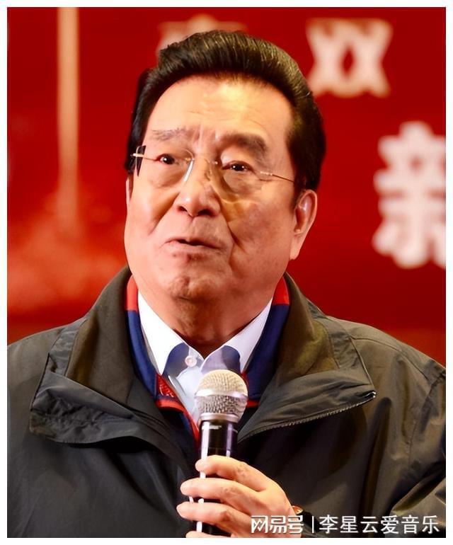 李双江是军人什么级别_李双江军衔_李双江的军衔是正军级吗