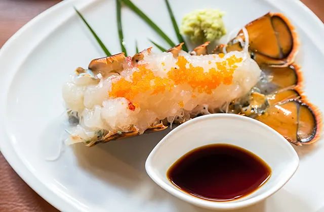 海鲜酱油是生抽还是老抽 海鲜酱油可以代替生抽和老抽吗