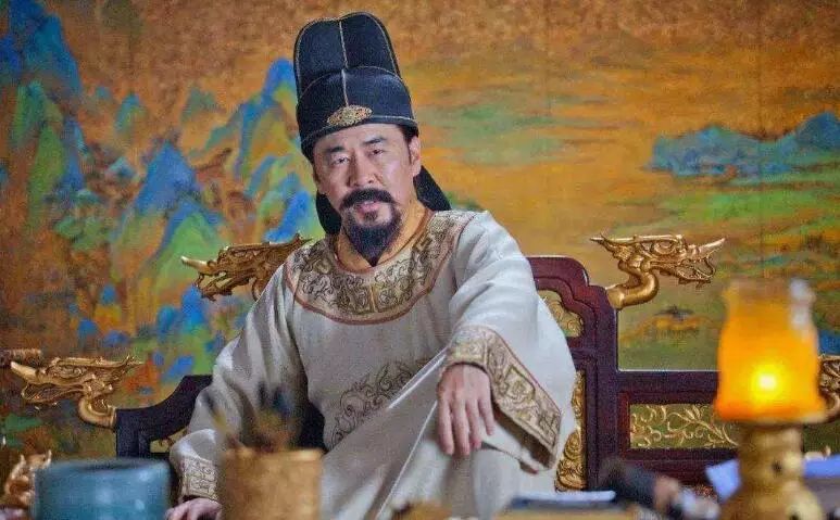 宋朝开国皇帝-从“打工仔”到开国皇帝，一杯酒搞定同袍兄弟，看大宋一代“影帝”如何走花路