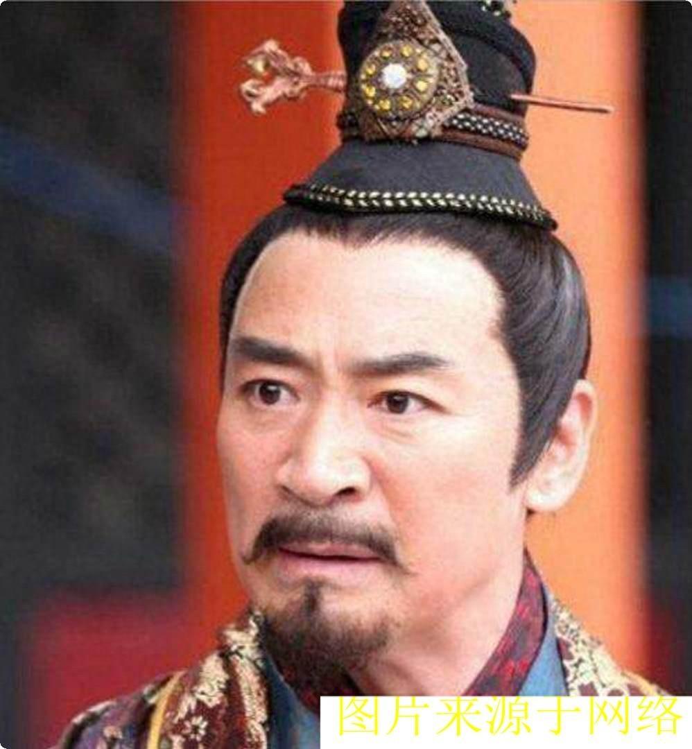 鞠躬尽瘁的主人公是谁-此人是三朝元老，一生为大汉王朝鞠躬尽瘁，为何最后却惨遭灭族？