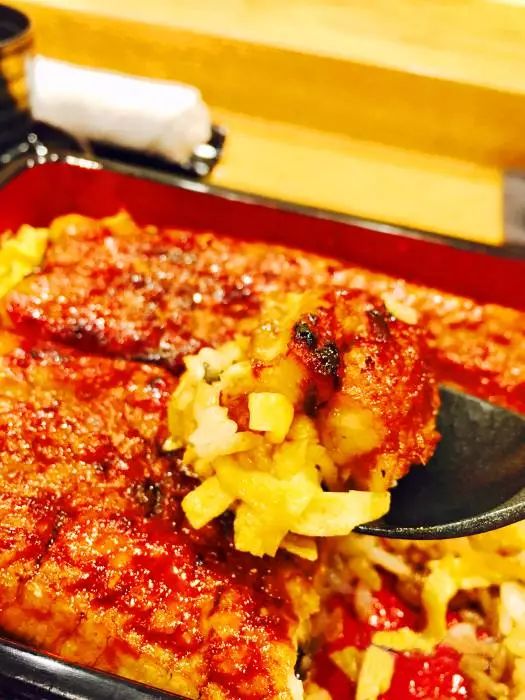 海胆刺身黏黏的_海胆刺身是生的还是熟的_海胆刺身