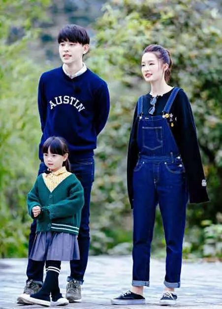 心三点水一个心_三点水心_心三点水加斤怎么读