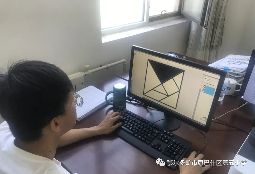 七巧板来历小报_七巧板的由来和故事_由来七巧板故事简短