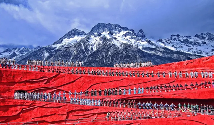 玉龙雪山现在还有雪吗_玉龙雪山的雪_玉龙雪山的雪线