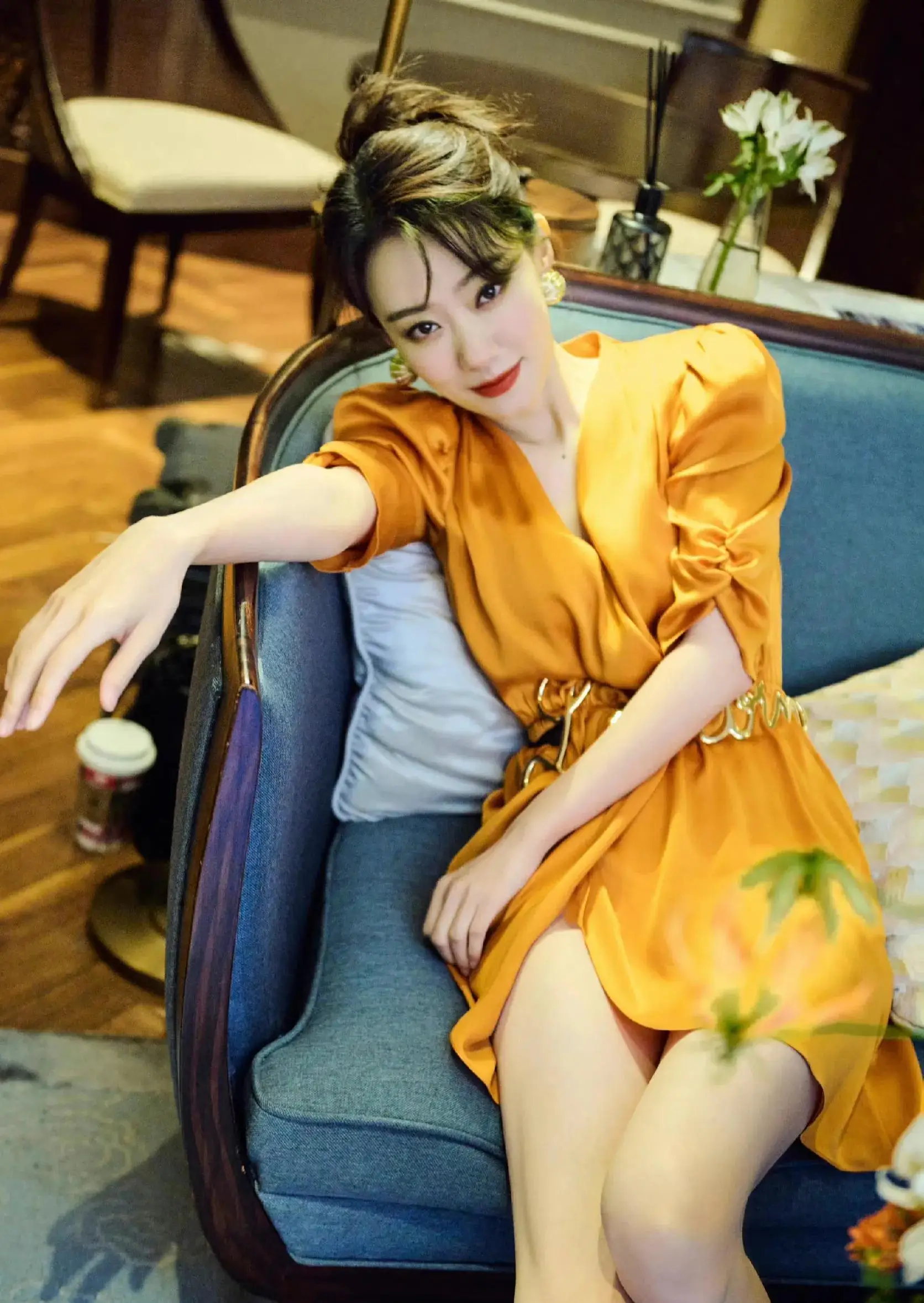 李冰冰妹妹_李冰冰姐妹_李冰冰给妹妹化妆