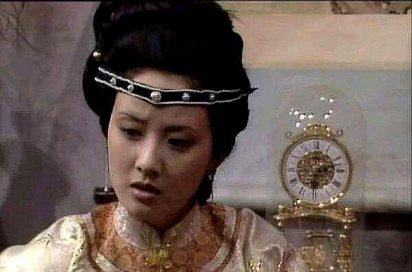 贾府为什么败落_贾府败落的具体表现_贾府败落的原因