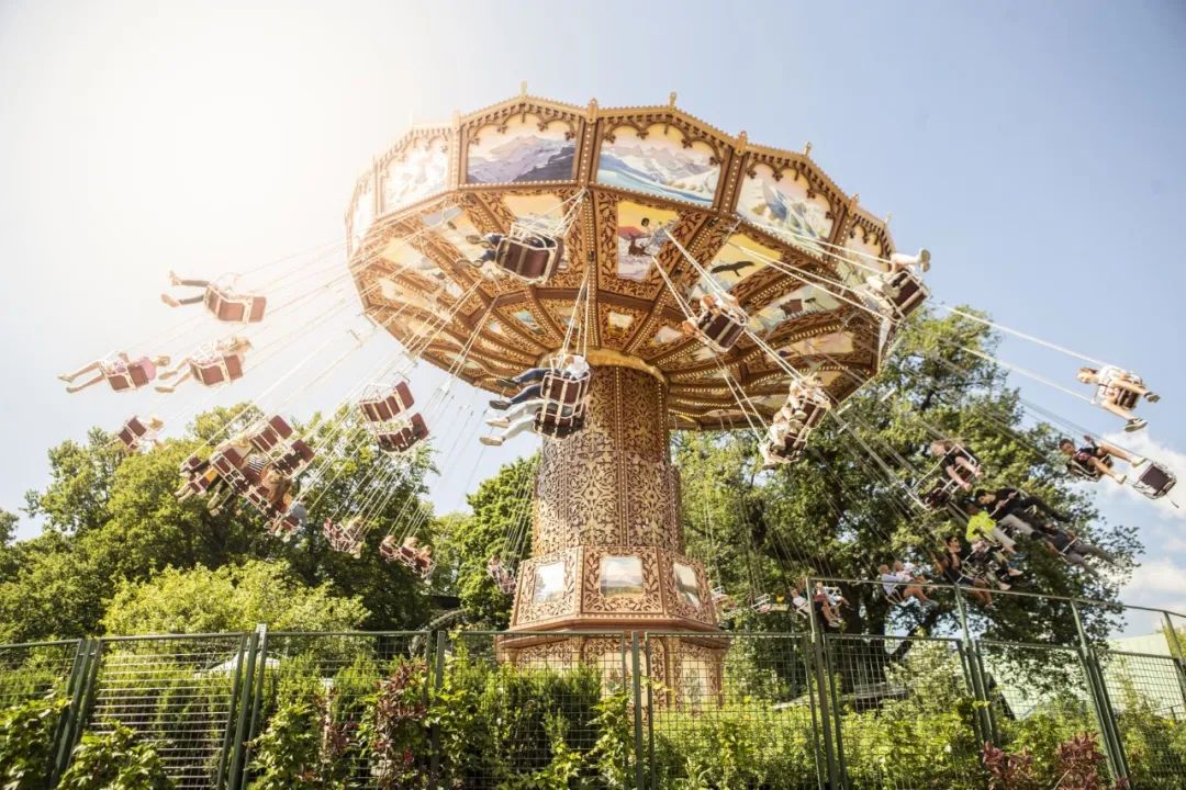 过山车速度怎么算_过山车时速_过山车的速度是多少秒