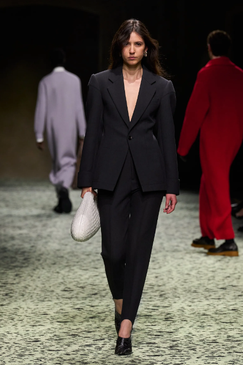 花泽类泰版扮演者_花泽类泰版扮演者_花泽类泰版扮演者